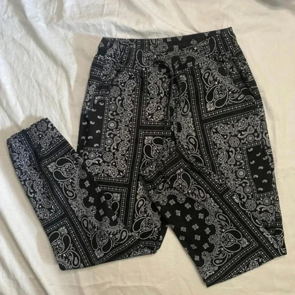 American Bazi Black Bandana High Rise Joggers Size Small - Picture 1 of 6